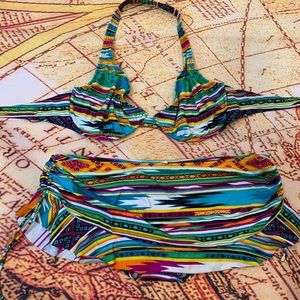 Swim Systems Collection 2 pieces fitted skirt with top